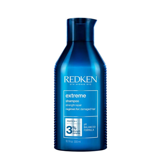 Redken Extreme Strengthening Shampoo- Шампоан за силно увредена коса 300мл